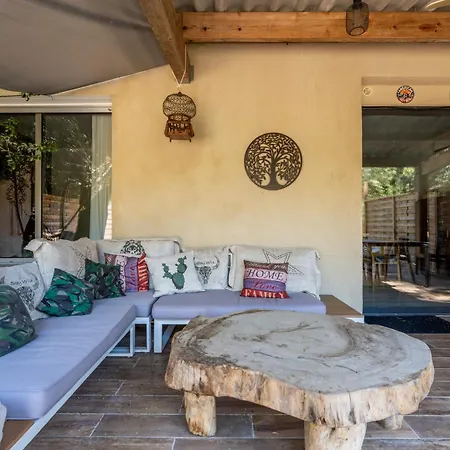 Le Refuge Du Maquis 펜션